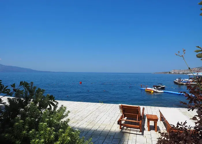 Oli Golden Beach Residence