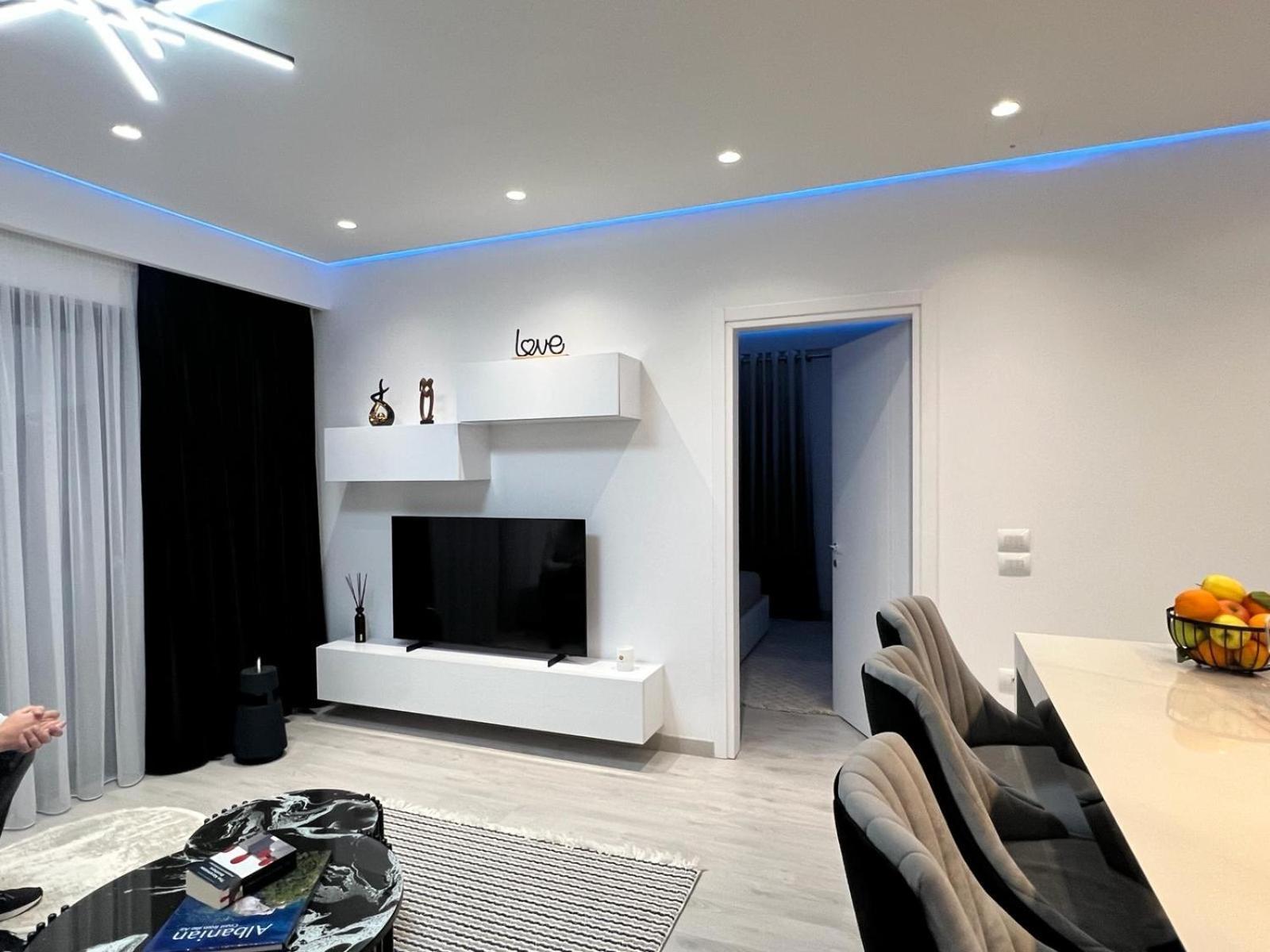 Apartment Oli Golden Sarande