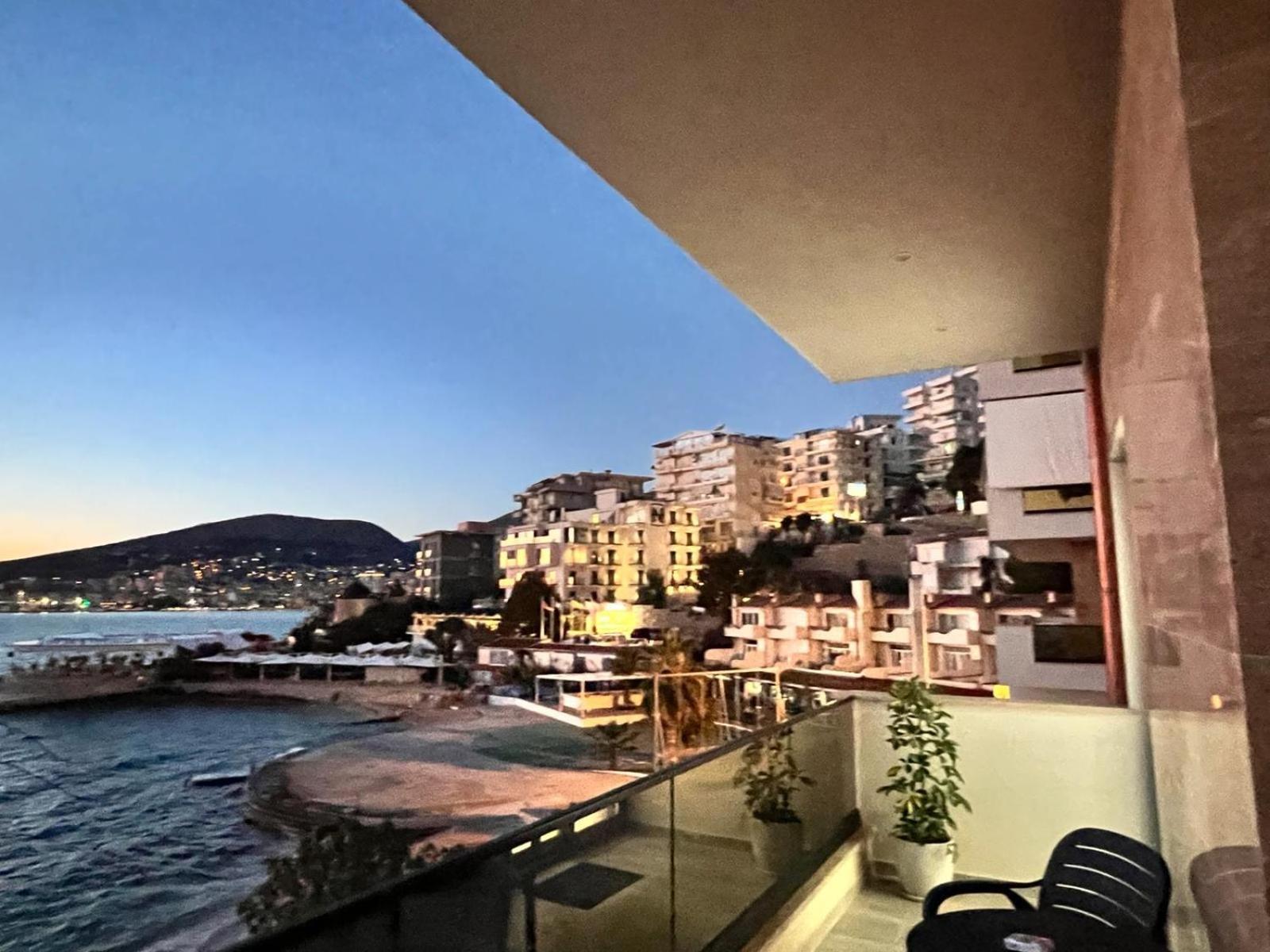 Oli Golden Sarande