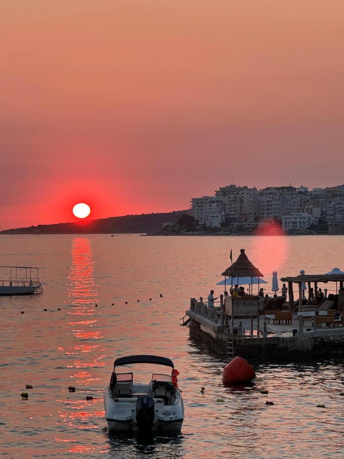 Apartment Oli Golden Sarande